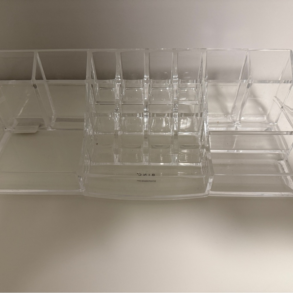 Clear Acrylic Organizer lipstick holder
